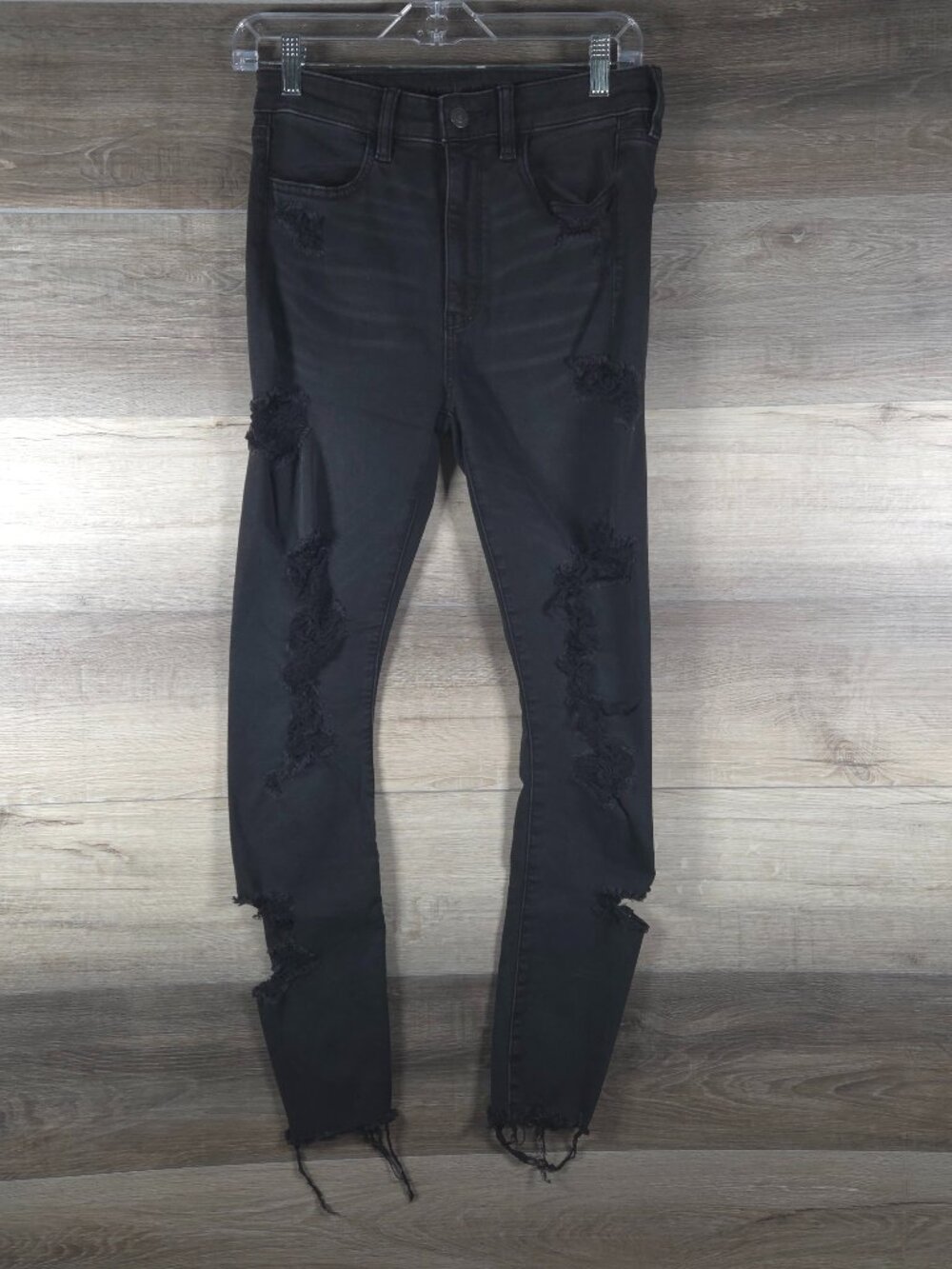 American Eagle Ne(x)t Level Stretch Super Hi-Rise Black Distressed Jegging